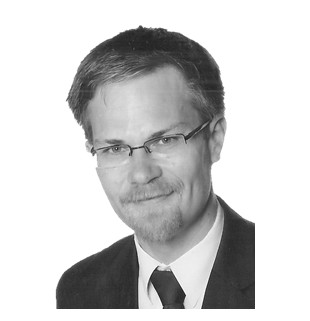 Adrian Kowollik